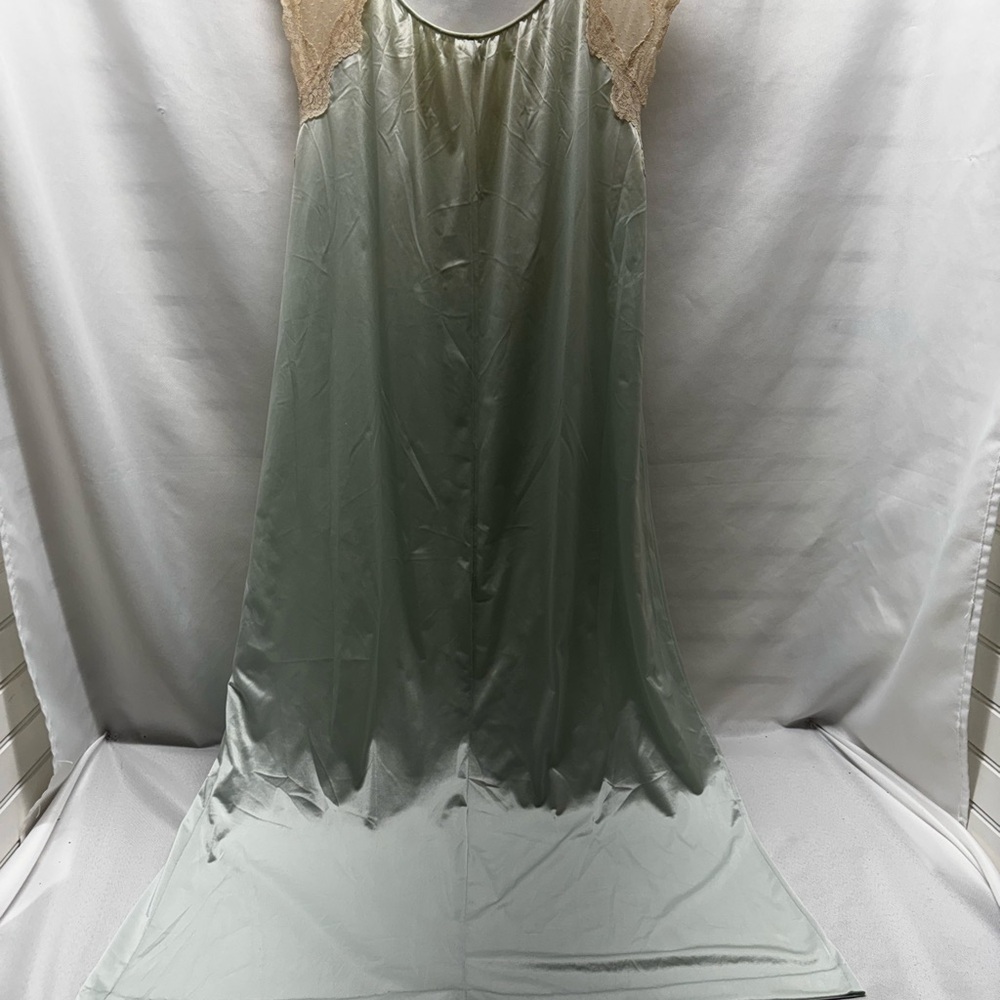 Vtg Tom Bezduda For Barad Sheer W Lace Mint/Beige Women’s Nightgown Floor Length